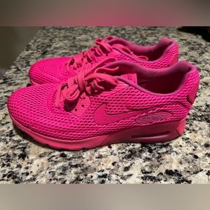Womens Size 8.5 - Nike Air Max 90 Ultra BR Pink Blast, Excellent Condition